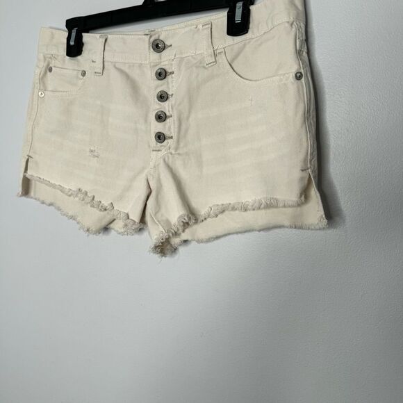 Free People ivory shorts size 28 - Picture 2 of 6